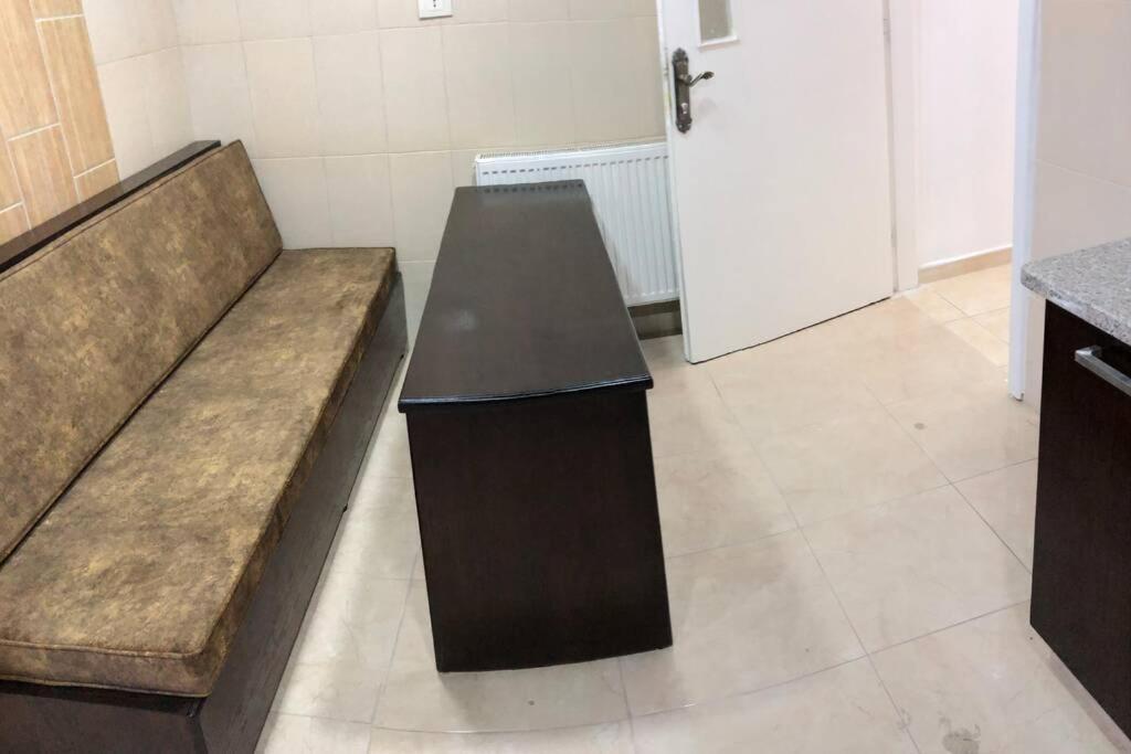 Apt 4 Rent/A Quiet Neighborhood Close To Services Amman Luaran gambar
